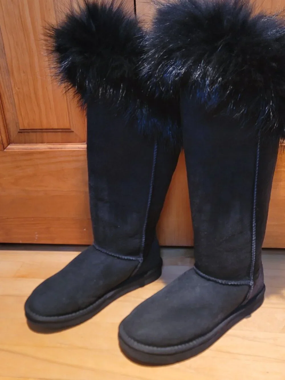 Australia Luxe Collective Black Foxy Tall Fur Shearling Boots SZ 8 Fall Apres